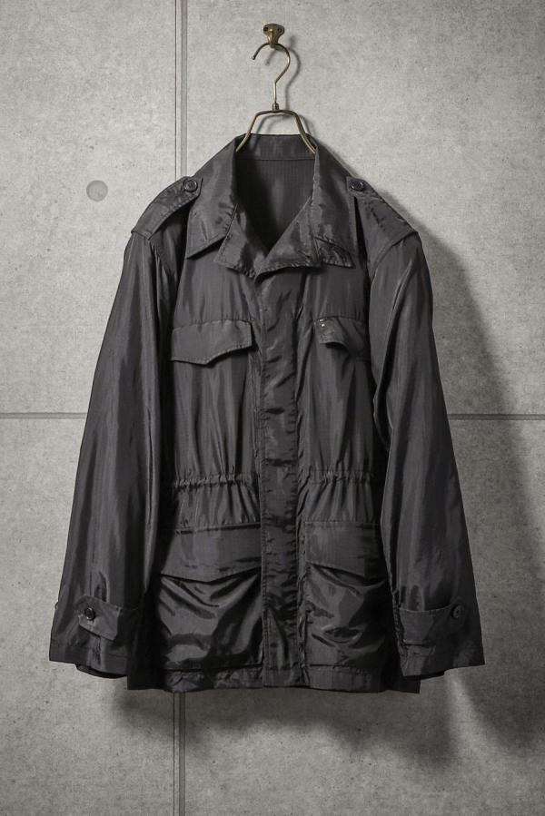 Vネックカシミアニットベスト